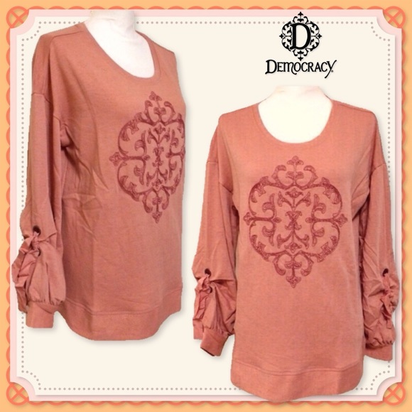 🆕 Embroidered Salmon Peach DEMOCRACY Bow Tie Grommet Flounce Sleeve Tunic NWT - Picture 3 of 13